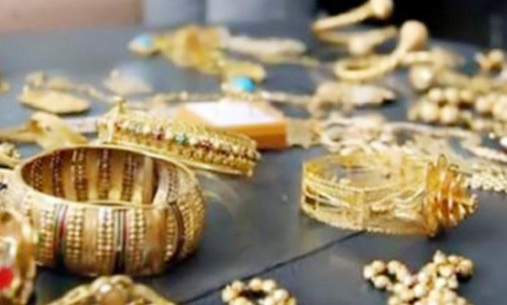 آخر المحجوزات قدر بـ500 كلغ..   شبكات دولية لتهريب الذهب والفضة والألماس..ومحجوزات بالمليارات